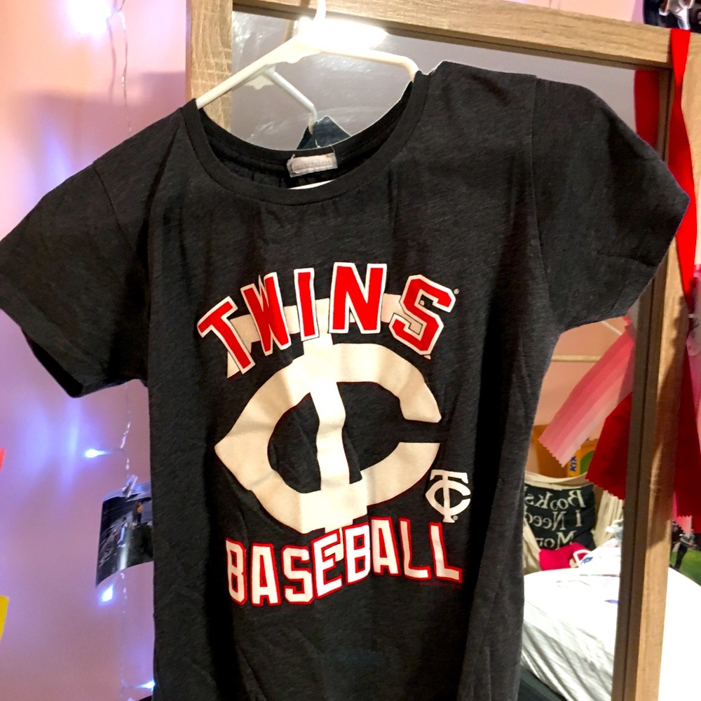 Twins Tee⚾️